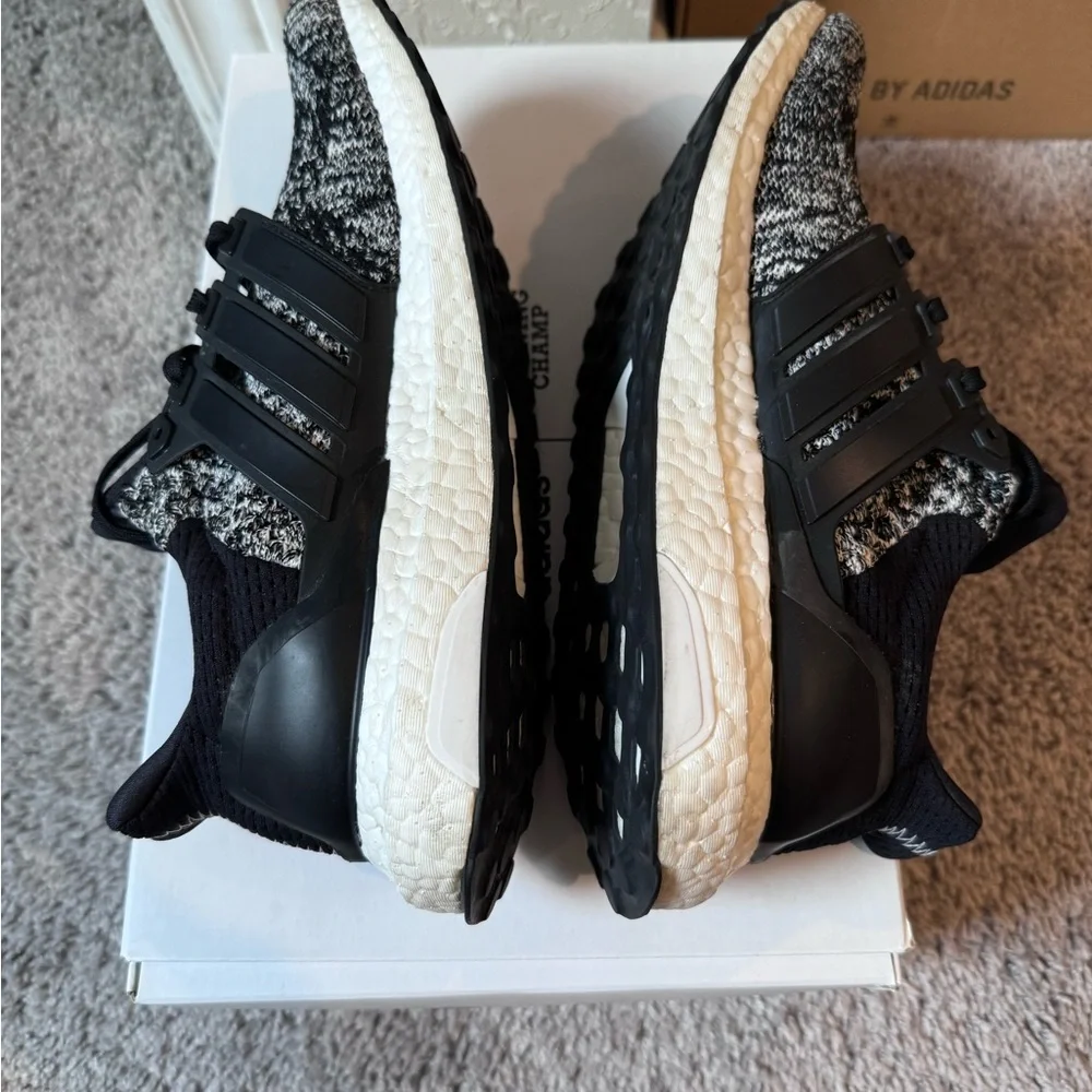 Adidas Ultra boost 1.0 Oreo reigning champ consortium sz 8 - Picture 6 of 8